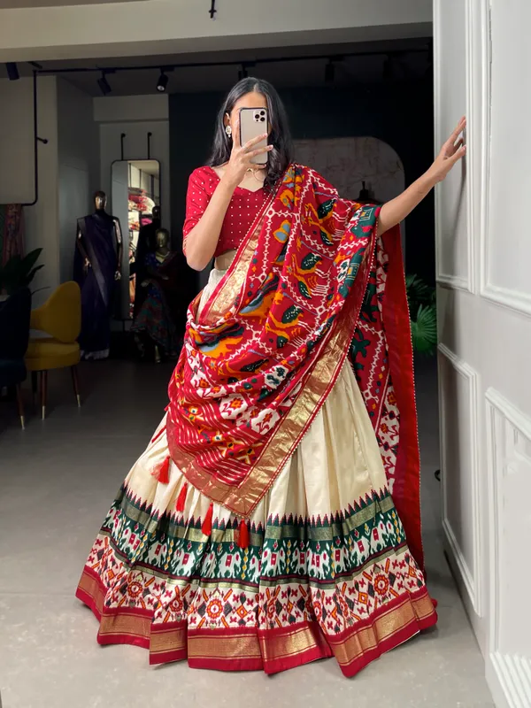 White_Premium_&_Elegant_Dola_Silk_Lehenga_Choli_For_Women