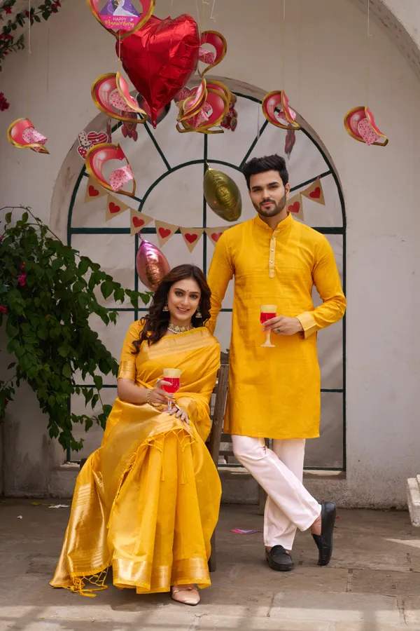 Yellow_Couple_Dress