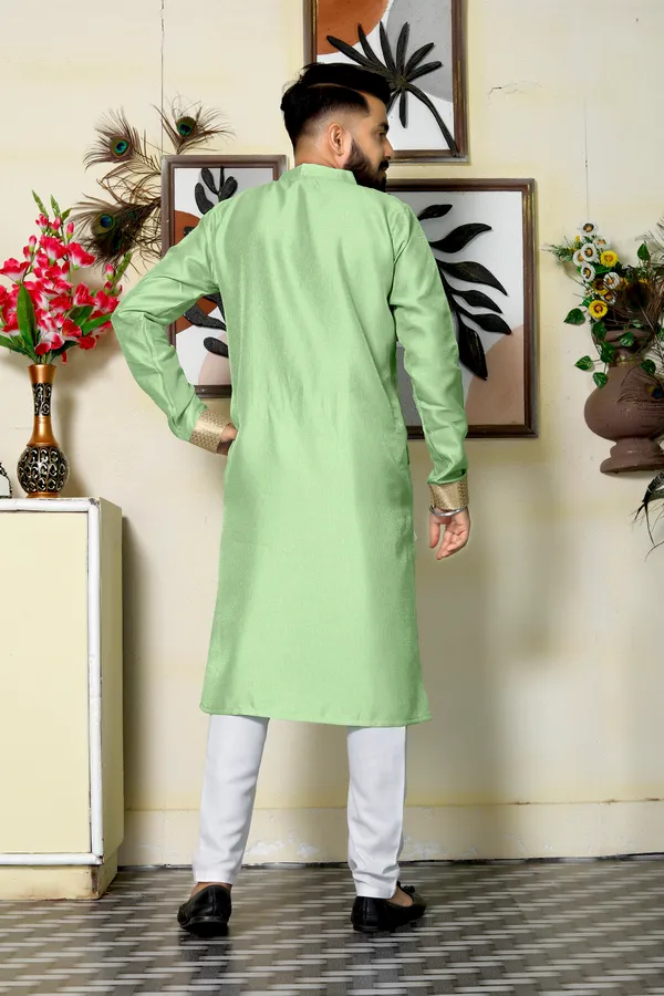 Couple_Combo_Dress_Silk_Saree_and_Kurta_Sweetie_Pista