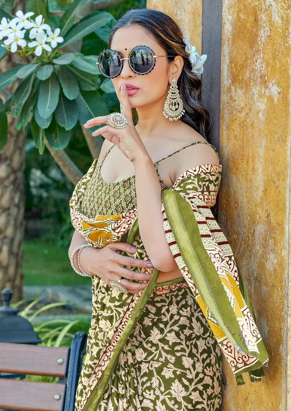 Green_Beautiful_Jaipuri_Handicraft_Rajwadi_Block_Print_Pure_Soft_MulMul_Cotton_Zari_Border_Saree_With_Blouse_Piece