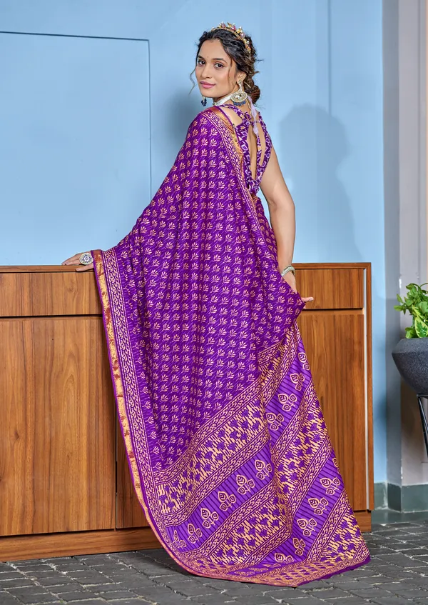 Beautiful_Zari_Border_Handicraft_Pure_Soft_MulMul_Ikkat_Hand_Print_Cotton_Saree_With_Blouse_Piece