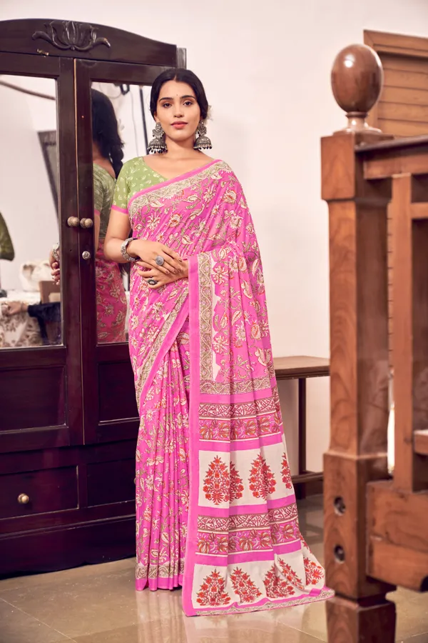 Beautiful_Handicraft_Pure_Soft_MulMul_Cotton_Ikkat_Hand_PrintedSaree_With_Blouse_Piece