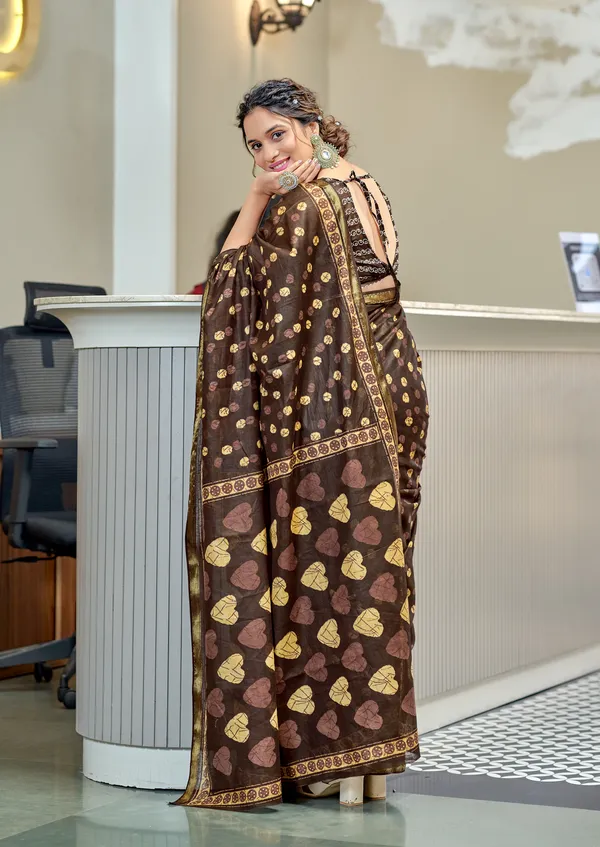 Brown__Beautiful_Zari_Border_Handicraft_Pure_Soft_MulMul_Jaipuri_Hand_Block_Print_Cotton_Saree_With_Blouse_Piece