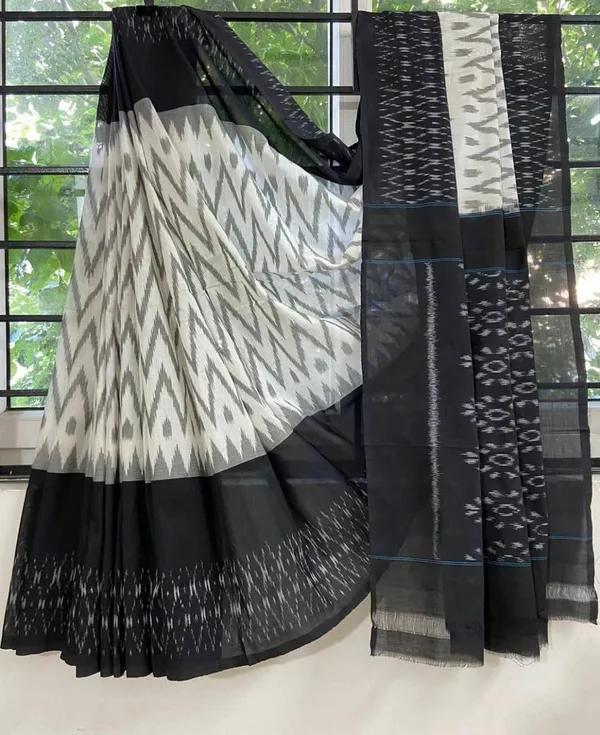 HANDICRAFT_IKKAT_PURE_SOFT_MUL_COTTON_SAREE_WITH_BLOUSE_PIECE