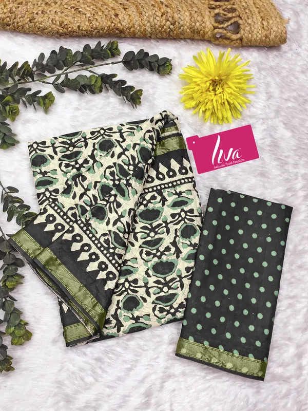 Beautiful_Handicraft_Pure_Soft_MulMul_Cotton_Block_Printed_Zari_Border_Saree_With_Blouse_Piece