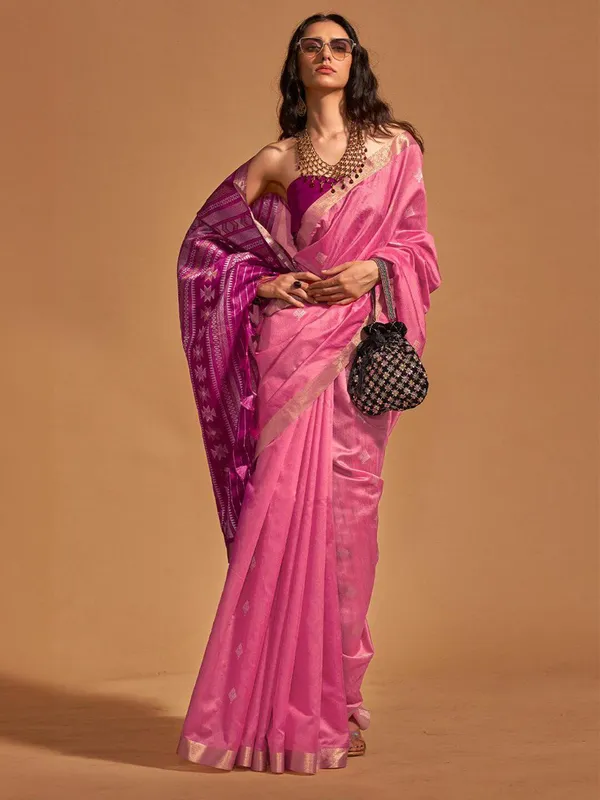 Fancy_Cotton_Handloom_Woven_Silk_Saree_With_Blouse_Piece