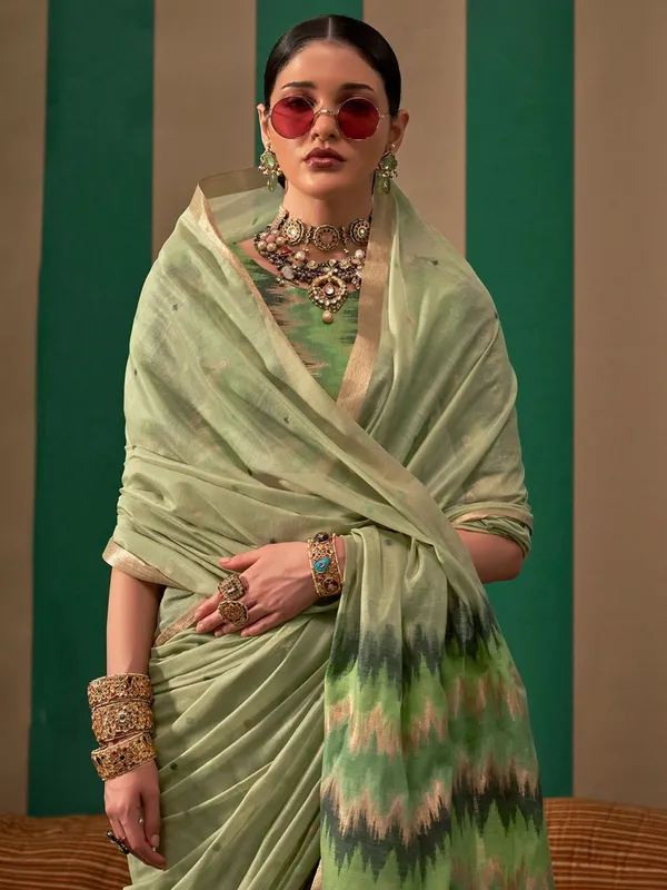 Fancy_Cotton_Handloom_Woven_Silk_Saree_With_Blouse_Piece