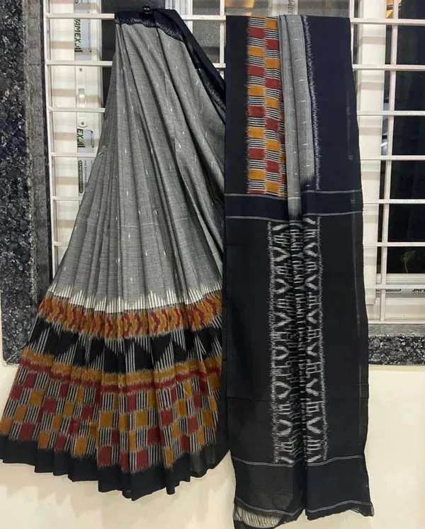 HANDICRAFT_IKKAT_PURE_SOFT_MUL_COTTON_SAREE_WITH_BLOUSE_PIECE
