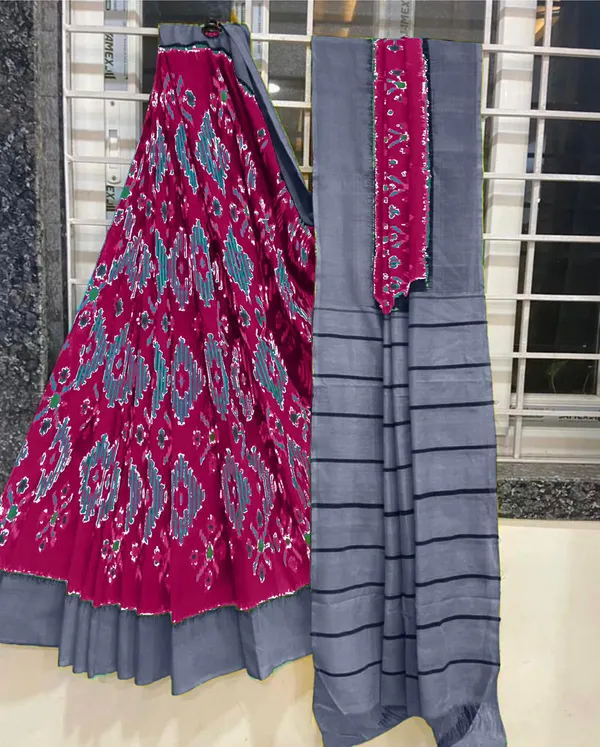 HANDICRAFT_IKKAT_PURE_SOFT_MUL_COTTON_SAREE_WITH_BLOUSE_PIECE