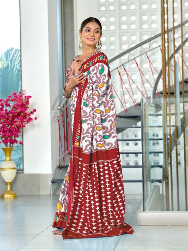 Ikkat_Hand_Block_Print_Print_Pure_Soft_Cotton_saree_With_Blouse_Piece