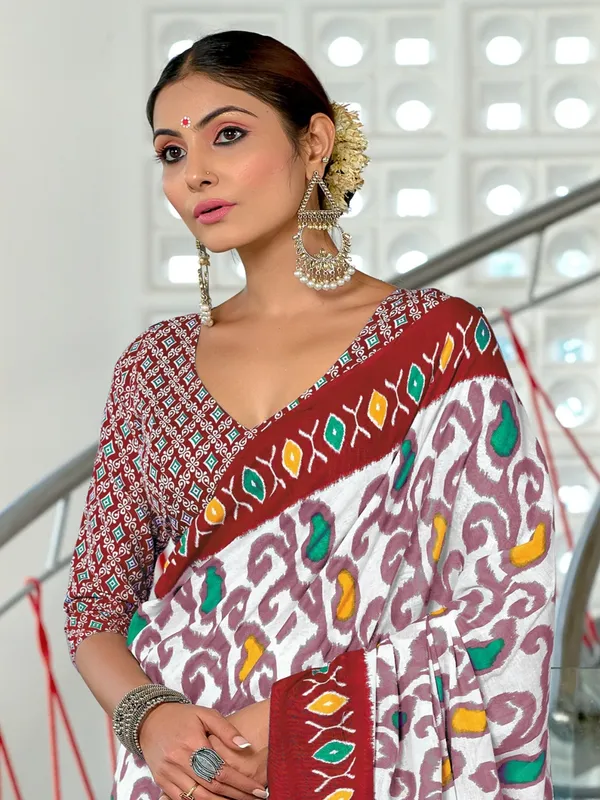 Ikkat_Hand_Block_Print_Print_Pure_Soft_Cotton_saree_With_Blouse_Piece