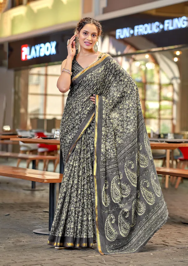 Black_Beautiful_Zari_Border_Handicraft_Pure_Soft_MulMul_Ajrakh_Hand_Print_Cotton_Saree_With_Blouse_Piece