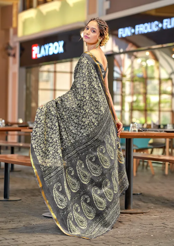 Black_Beautiful_Zari_Border_Handicraft_Pure_Soft_MulMul_Ajrakh_Hand_Print_Cotton_Saree_With_Blouse_Piece