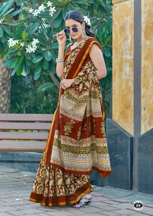 Maroon_Beautiful_Jaipuri_Handicraft_Block_Print_Pure_Soft_MulMul_Cotton_Zari_Border_Saree_With_Blouse_Piece