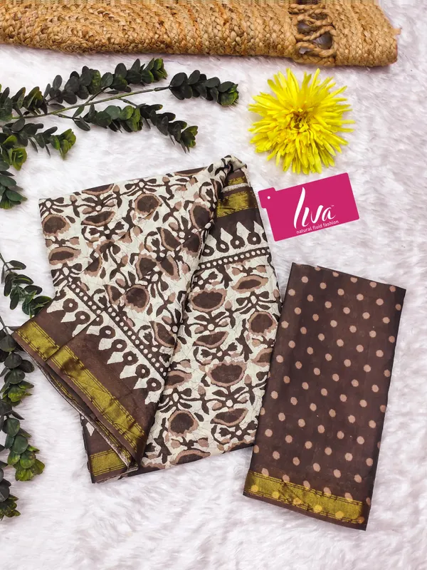 Beautiful_Handicraft_Pure_Soft_MulMul_Cotton_Block_Printed_Zari_Border_Saree_With_Blouse_Piece