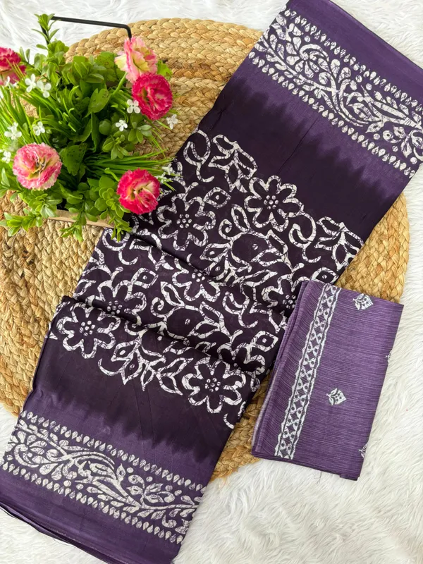 Stylish__Handicraft_Pure_Soft_MulMul_Ikkat_Hand_Print_Cotton_Saree_With_Blouse_Piece