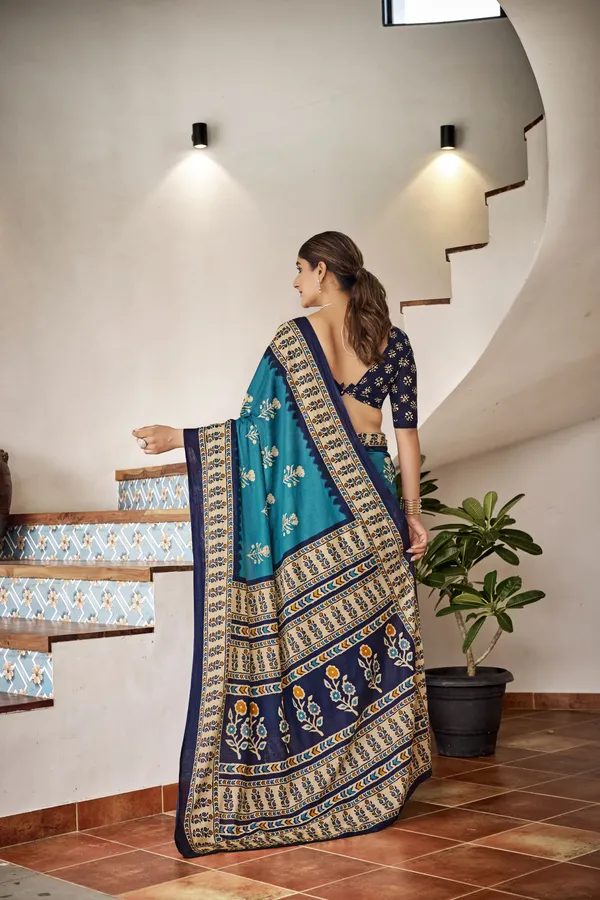 Beautiful_Handicraft_Pure_Soft_MulMul_Cotton_Ikkat_Hand_PrintedSaree_With_Blouse_Piece