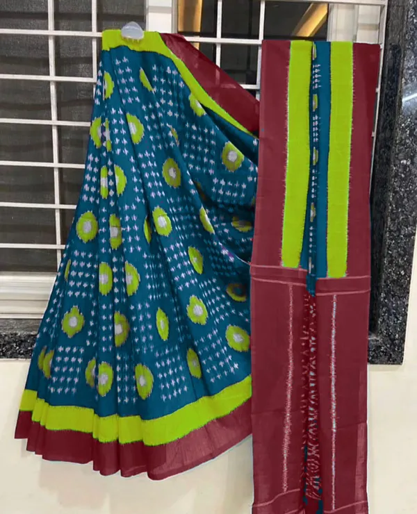 HANDICRAFT_IKKAT_PURE_SOFT_MUL_COTTON_SAREE_WITH_BLOUSE_PIECE