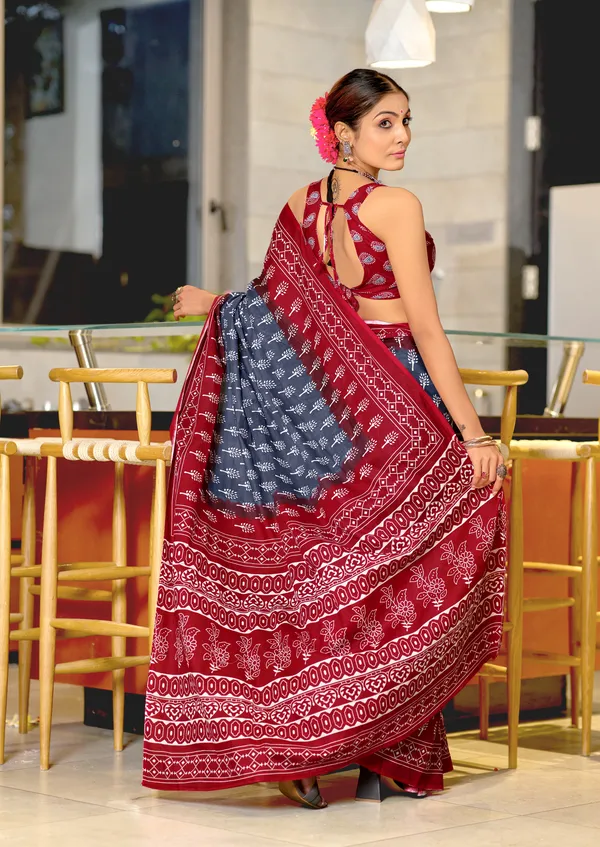 Beautiful_Handicraft_Pure_Soft_MulMul_Cotton_Ikkat_Hand_PrintedSaree_With_Blouse_Piece