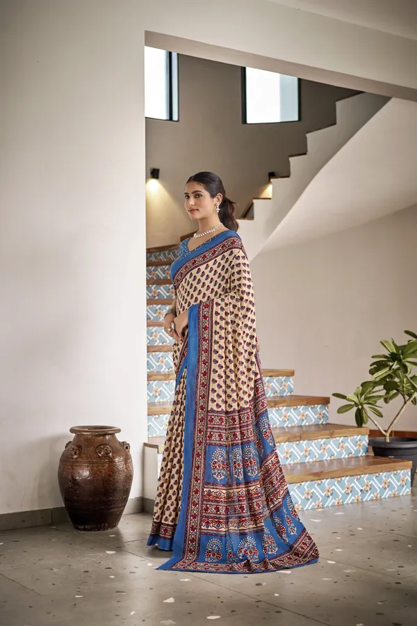Beautiful_Handicraft_Pure_Soft_MulMul_Cotton_Ikkat_Hand_PrintedSaree_With_Blouse_Piece