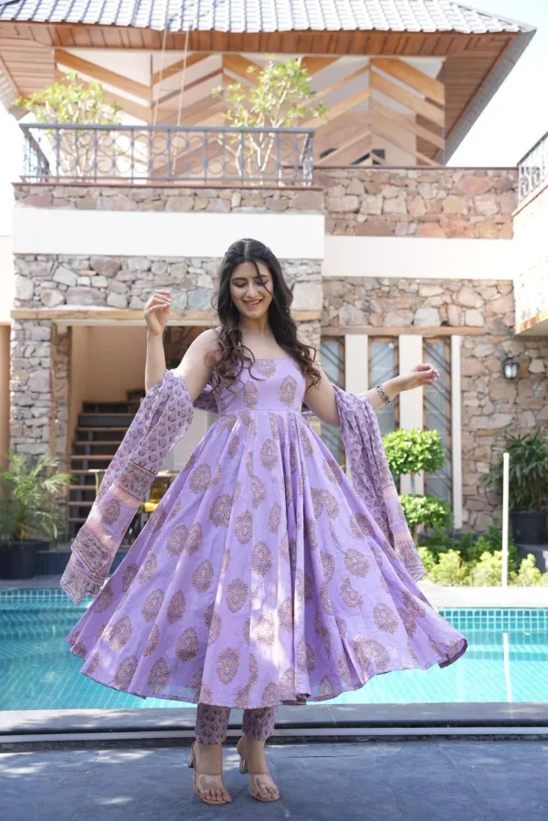 IDOHO_PURPLE_DUPATTA_SET