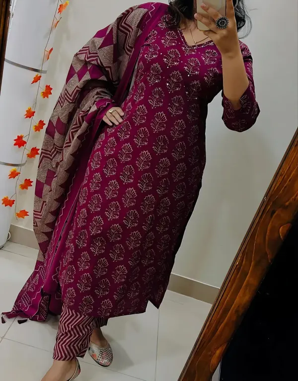 KRISHA_WINE_COTTON_SUIT_SET