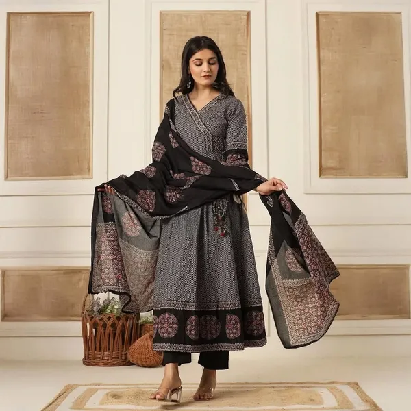 Black_Cotton_Anarkali_Kurta_With_Pant_&_Dupatta_Set