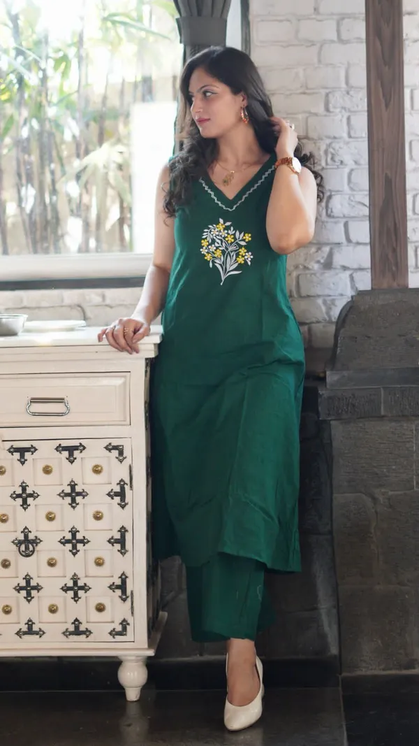 Cotton_Cut_Sleeve_Kurta_&_Pant_Set__.