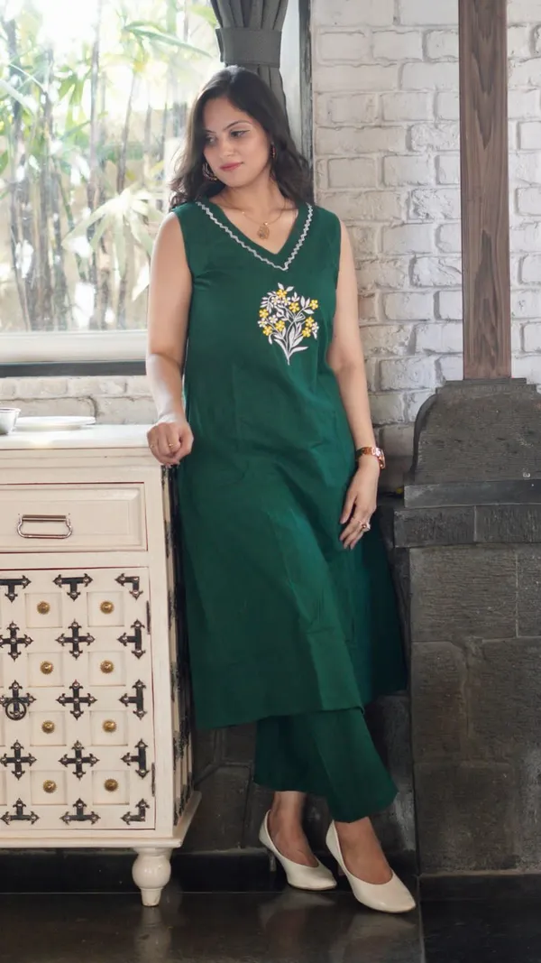 Cotton_Cut_Sleeve_Kurta_&_Pant_Set__.