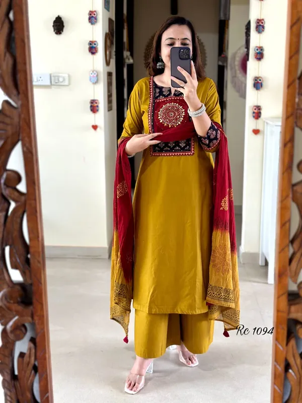 Multicolor_Cotton_Embroidered_Kurta_With_Pant_&_Dupatta_Set