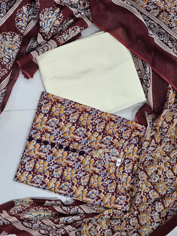 Cotton_Printed__Kurta_With_Pant_&_Dupatta_Set__.