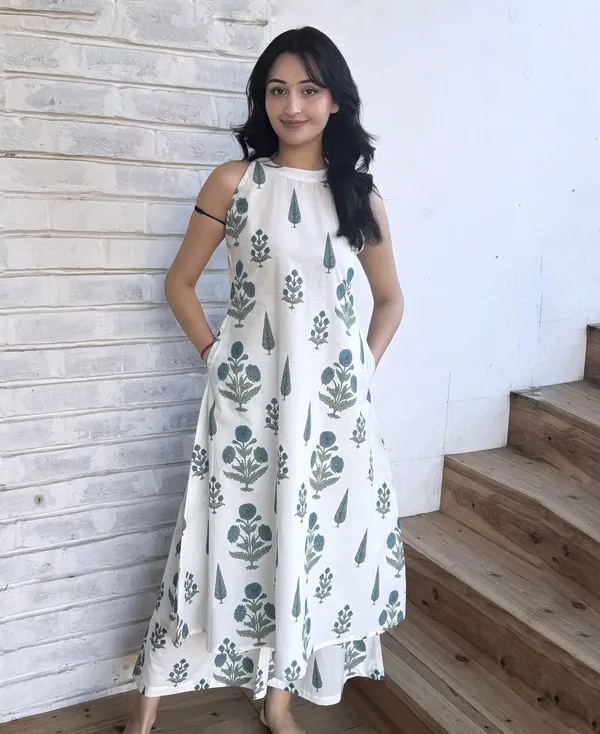 Cotton_Printed_Cut_Sleeve_Kurta_&_Pant_Set__.