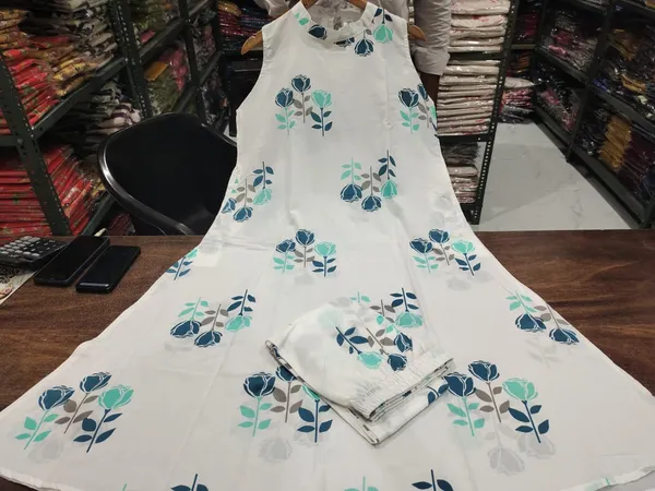Cotton_Printed_Cut_Sleeve_Kurta_&_Pant_Set__.
