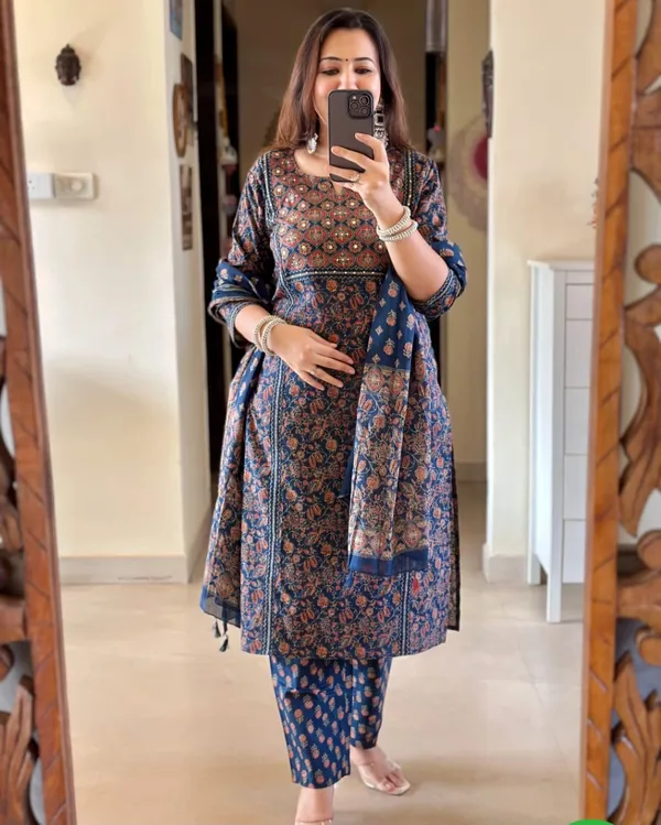 Blue_Cotton_Printed_Kurta_With_Pant_&_Dupatta_Set