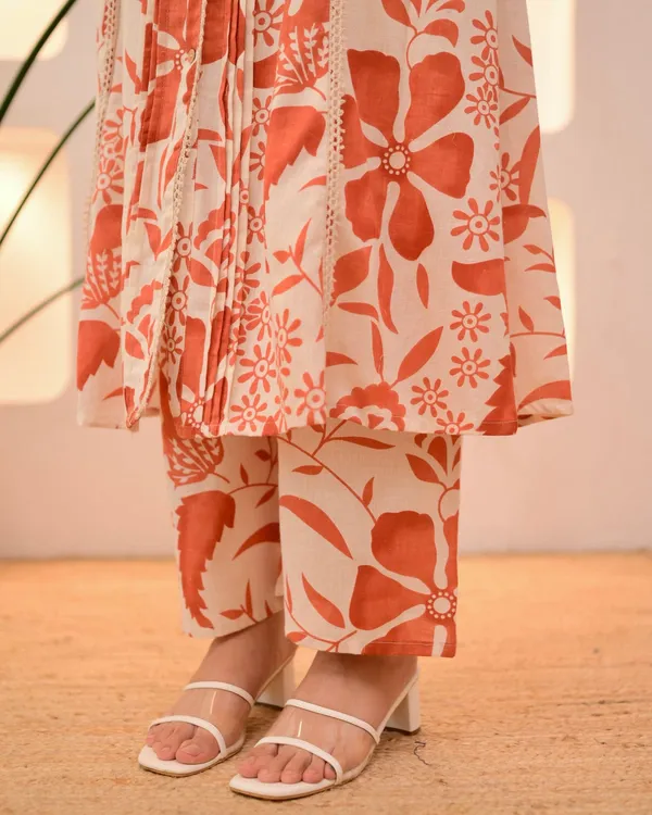 Cotton_Printed_Kurta_&_Pant_Set__.