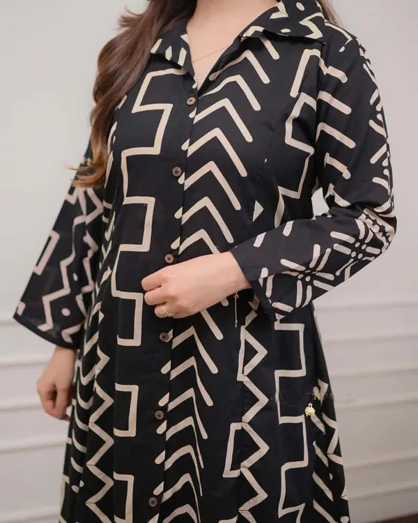 Chokhi_Bandhni_Women's_Cotton_Printed_A-line_Kurta_and_Pant_Set