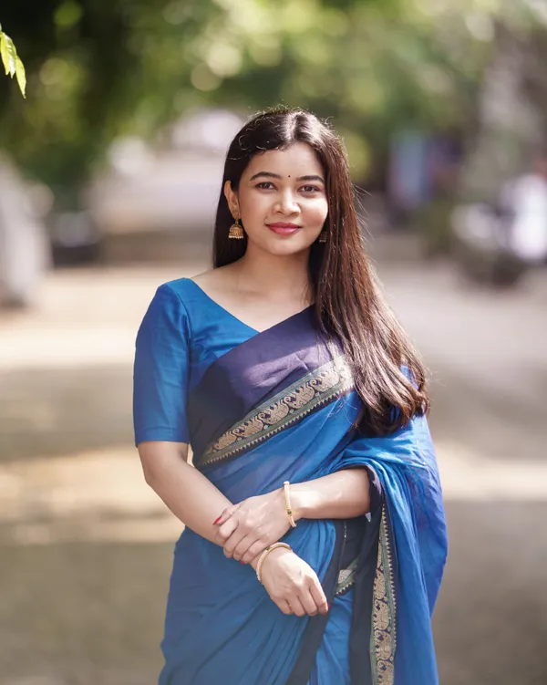 Ananda_Blue_Elephant_Motif_Narayanpet_Pure__cotton_saree