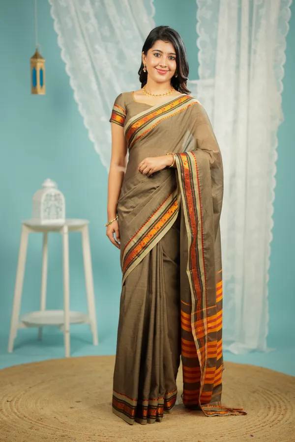 Anupama_beige_Narayanpet_Pure_cotton_saree