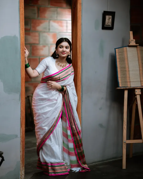 Anuradha_White_Narayanpet_Pure_Cotton_Sarees