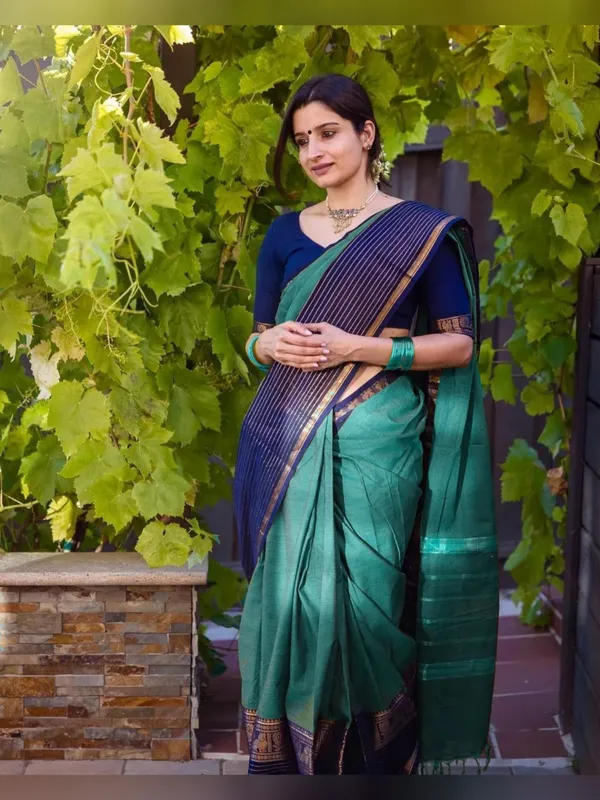 Aradhana_Sharadha_Green_Narayanapet_Pure_Cotton_saree