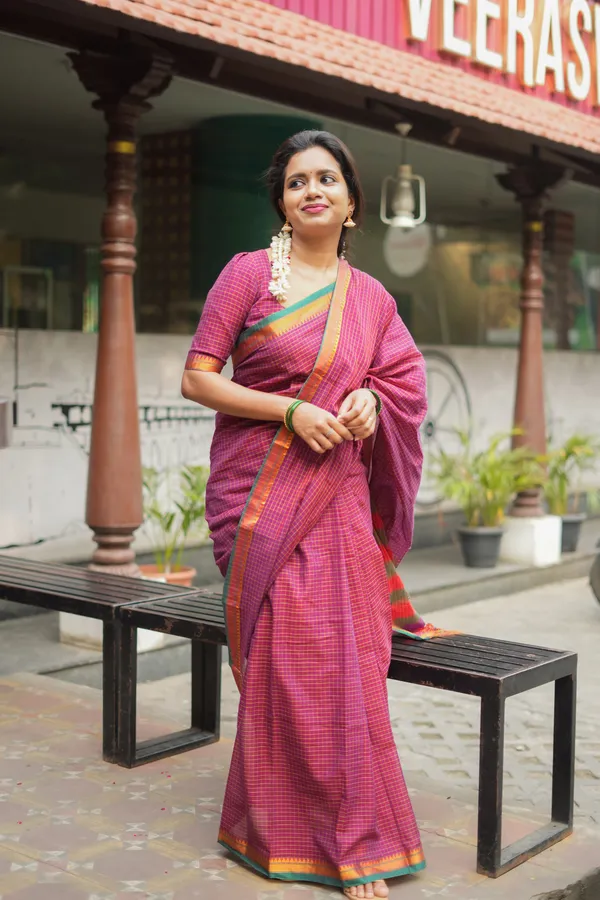 Ashwini_Checked_Pattern_Pure_Cotton_Saree