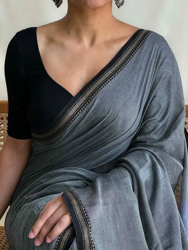 Ashwini_Grey_Narayanpeth_Pure_cotton_saree