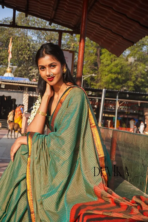 Ashwini_Pista_Green_checked_Pattern_Narayanpet_Pure_cotton_saree