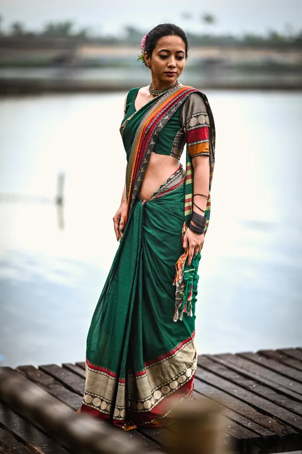 Bottle_Green_Rukmini_Narayanapet_Pure_Cotton_saree