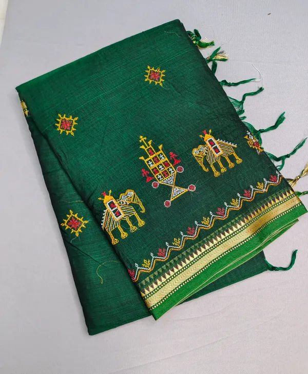 Bottle_green__Kasuti_Embroidered_Narayanapet_Pure_Cotton_saree