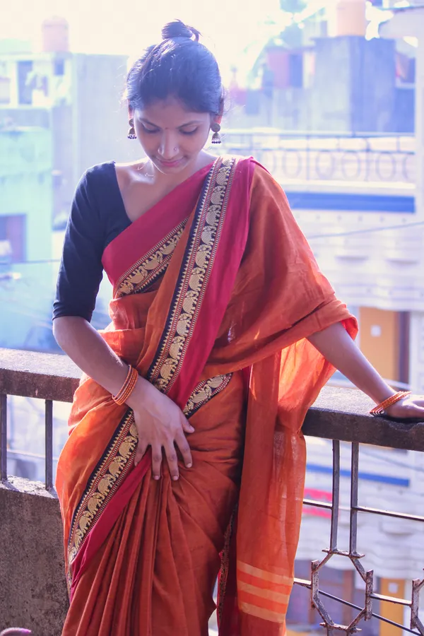Dark_orange_Elephant_Print_Narayanpet_Pure_Cotton_saree