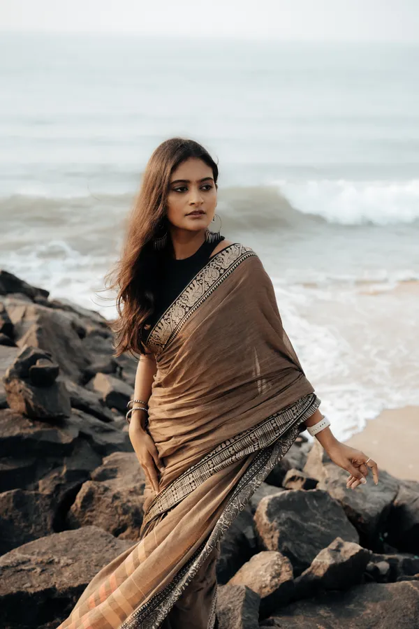 Gopika_Beige_Narayanpet_Pure_Cotton_Saree