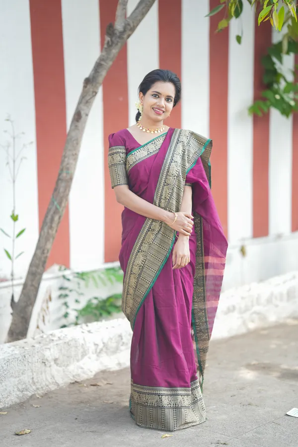Gopika_Magenta_Narayanpet_Pure_cotton_saree
