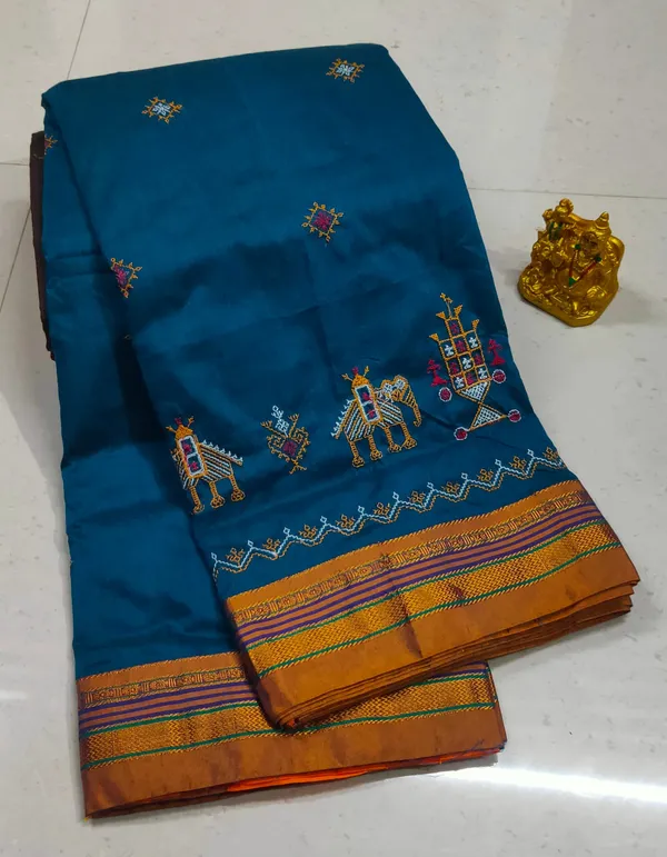 Kasuti_Work_Cottonsilk_saree_with_Running_blouse_piece_(Same_as_saree)