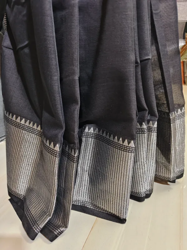 Black_Sahitya_Silver_Jari_Narayanpet_Pure_cotton_saree